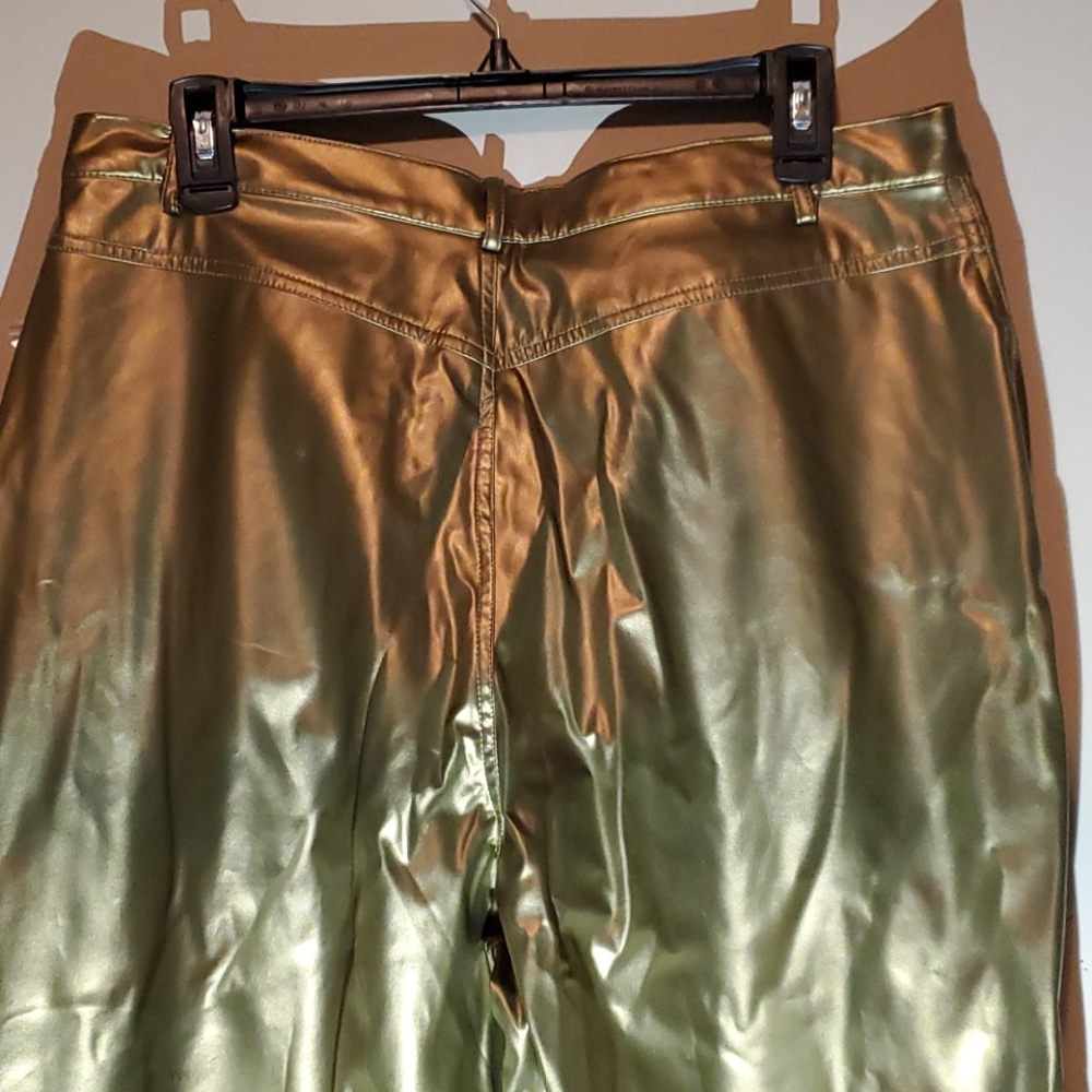 Pants - Picture 3 of 4